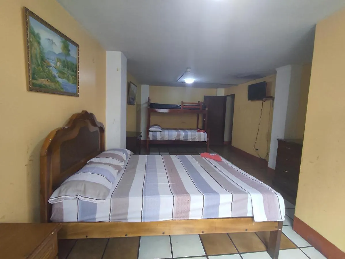 Paraiso Hostal Ekvádor